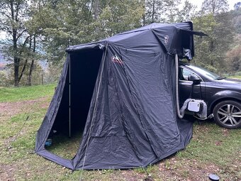 🌲⛺ Prenájom autostanu Pilgrims Family 4.0 – NOVINKA 🚙✨ - 3