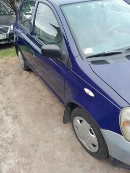 Predám Toyota yaris 1.0 - 3