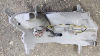 Kia Toyota Mercedes - zrkadlo listy svetlo napis... - 3