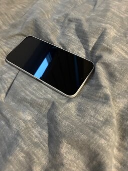 Nothing phone 2a - 3