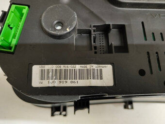 tachometer Vw Golf IV 1j0919861 30€ - 3