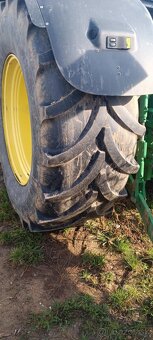 kolesá John Deere - 3