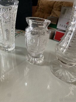 Zmes rôznych kryštalových vecí - 3