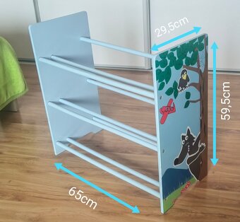 Detská polička - 3