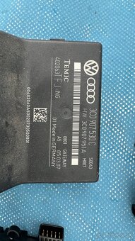 Riadiace jednotky, podvolantovy kruzok - 3