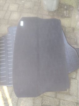 Predám stredné plato do kufra honda crv 3 - 3