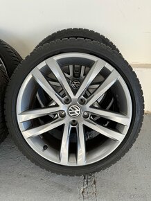 Volkswagen Salvador R18 + Pirelli Sottozero 225/40R18 - 3