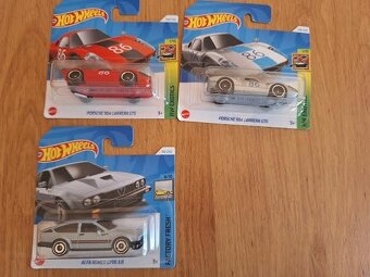 Hot wheels Stingray Convertible,Toyota Tacoma,BMW - 3