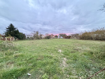 BOSEN | Priestranný stavebný pozemok s projektom, 1270 m2 - 3