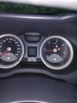 Predam renault Mégane 1,9 dci - 3