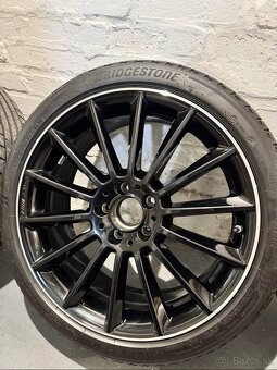 Pneumatíky Bridgestone Mercedes AMG - 3
