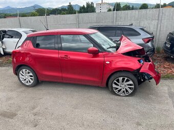 Suzuki Swift - 3