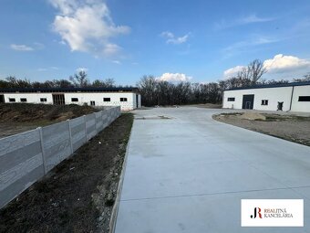 TOP príležitosť v Komárne–Exkluzívne murované haly 1000 m2 - 3