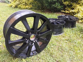 Predám hlinikové disky 17", 7J, 5x120 zmačka PLATIN - 3