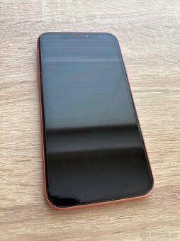 iPhone CR - 3