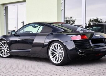 Audi R8 4.2FSI V8 QUATTRO CARBON B&O 309 kw - 3