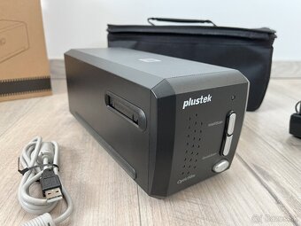 Skener film negatívov a diapozitívov Plustek OpticFilm 8200i - 3
