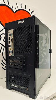 Herný / vývojársky PC – veľmi dobrý stav - 3
