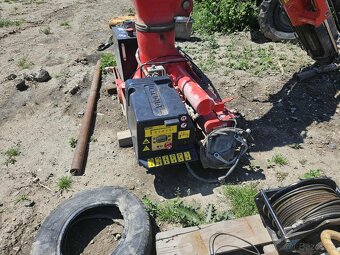 Hydraulická ruka Fassi F130AT.14 s dialkovým ovladaním - 3