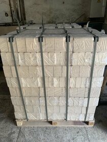 Brikety Rašelina Drevo buk dub Uhlie smrek - 3