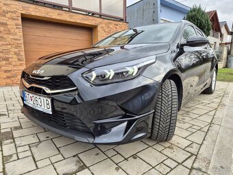 Kia Ceed SW 1.6 CRDi MHEV Gold - 3