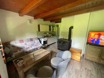 Na predaj murovaná chata v Mojtíne, Púchov - 3