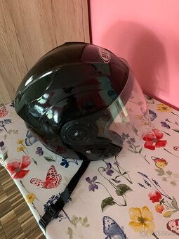 Prilba na motorku - 3