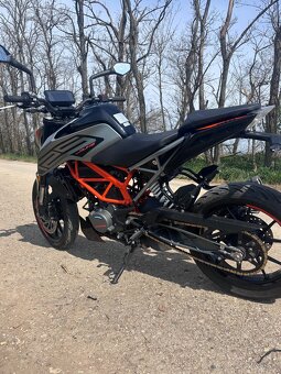 KTM DUKE 125 2021 - 3