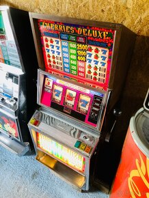 Hraci automat “slot machine” Bally USA - 3