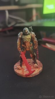 Ručne maľovaná Miniatúrka Doom slayera - 3