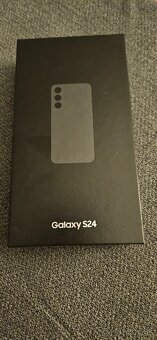Samsung S24 - 3