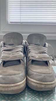 Jordan 4 - 3