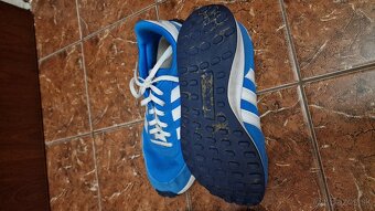 Adidas... - 3