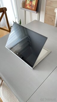 HP ENVY x360 15 – i7, 16GB RAM, dotykový displej - 3