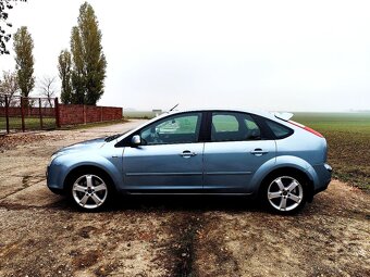 Predám Ford Focus 2 Ghia - 1.8TDCi 85kW - PO SERVISOCH - 3