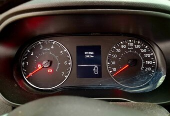 Dacia Duster 1.0 TCe Prestige (2021) – TOP stav - 3