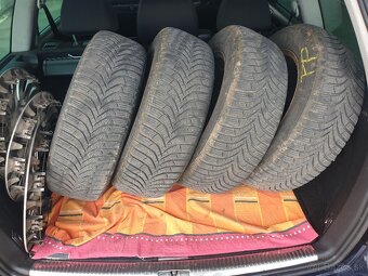 Predam Vw Golf 4 Combi 1,9 tdi 74kw r.v 18.5.2006 - 3