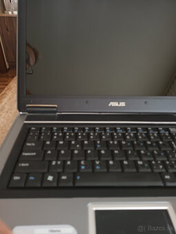 Predám notebook ASUS F3Eseries - 3