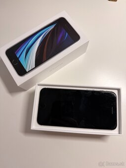 Apple iPhone SE 2020 128GB White - 3