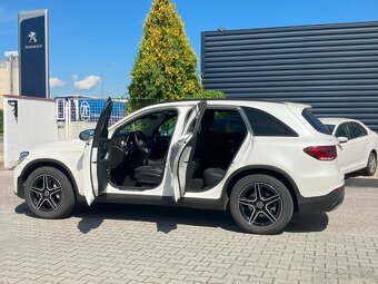 Mercedes-Benz GLC SUV 300 e 4MATIC A/T 155kW, A9, 5d - 3