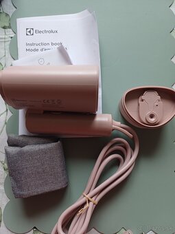 Naparovač odevov Electrolux - 3