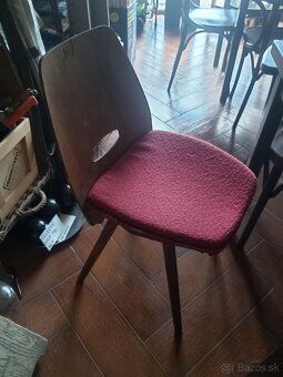 Stare stoličky - 3