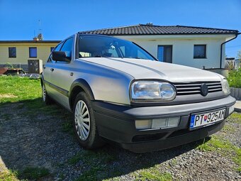 VW GolF III - 3