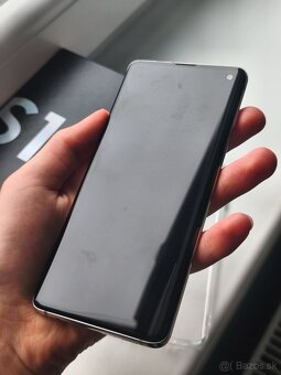 VEĽMI DOBRÝ STAV Samsung S10 - 3