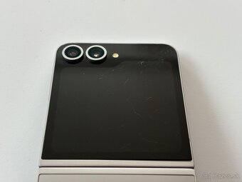 Samsung Z Flip 6 - 12GB/512GB - 3