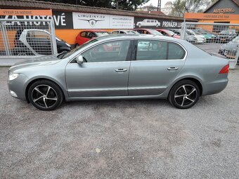 Škoda Superb, 2,0 TDi 125kW ČR Elegance 2009 - 3