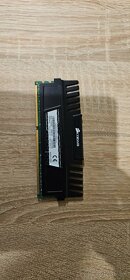 Corsair VENGEANCE 8GB DDR3 - 3