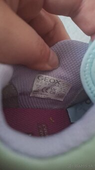 Tenisky zn. Geox vel. 31 - 3