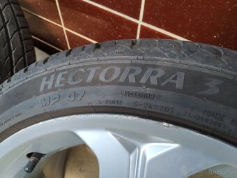 matador 225/40r18 - 3