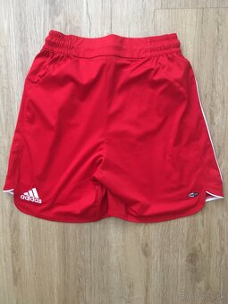 Futbalové šortky Liverpool Adidas veľ. S - 3